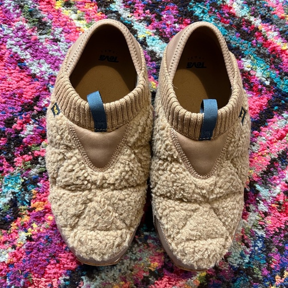 NWOT Teva ReEmber Convertible Shoe/Slipper - Picture 3 of 7